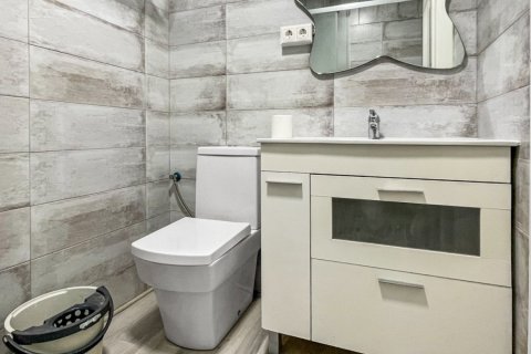 Appartamento in vendita a Guardamar del Segura, Alicante, Spagna 4 camere da letto, 137 mq. N° 189488 - foto 11