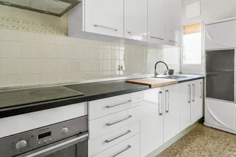 Appartamento a Guardamar del Segura, Alicante, Spagna 4 camere da letto, 137 mq. N° 189488