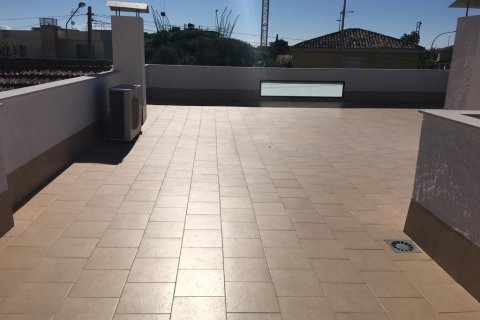 Duplex for sale Mil Palmeras, Alicante, Spain 4 bedrooms, 120 sq.m. No. 119071 - photo 19