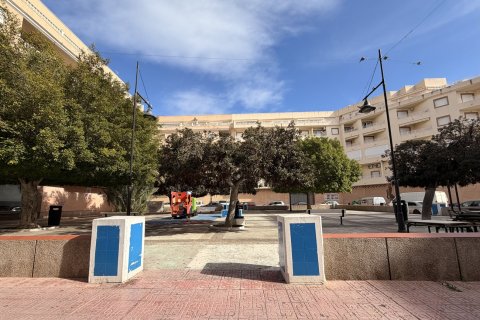 Apartamento en venta en Torrevieja, Alicante, España 3 dormitorios, 84 m2 No. 184439 - foto 29
