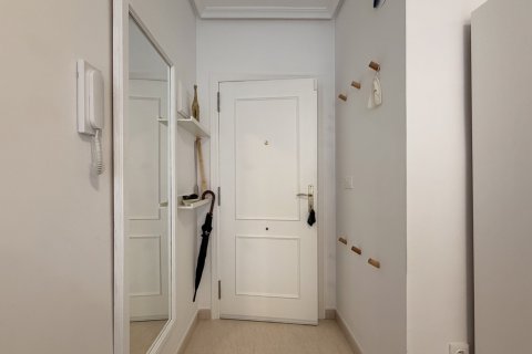Apartamento en venta en Torrevieja, Alicante, España 3 dormitorios, 84 m2 No. 184439 - foto 27