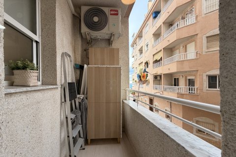 Apartamento en venta en Torrevieja, Alicante, España 3 dormitorios, 84 m2 No. 184439 - foto 26