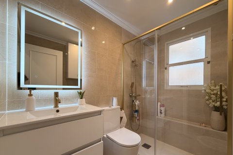 Apartamento en venta en Torrevieja, Alicante, España 3 dormitorios, 84 m2 No. 184439 - foto 17
