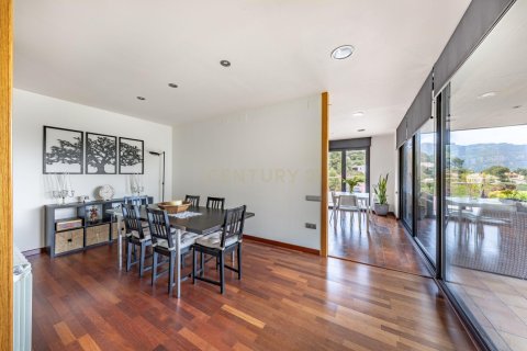 Сasa en venta en Matadepera, Barcelona, España 7 dormitorios, 477 m2 No. 167737 - foto 11