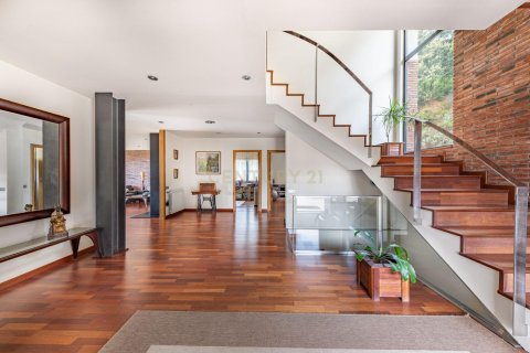 Сasa en venta en Matadepera, Barcelona, España 7 dormitorios, 477 m2 No. 167737 - foto 4