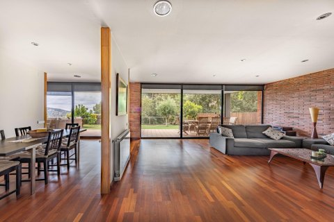 Сasa en venta en Matadepera, Barcelona, España 7 dormitorios, 477 m2 No. 167737 - foto 7