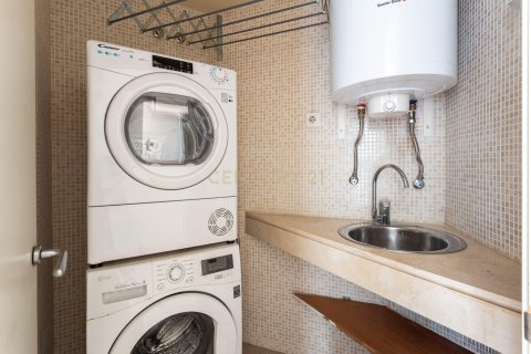 Apartamento en venta en Barcelona, España 4 dormitorios, 171 m2 No. 167736 - foto 29