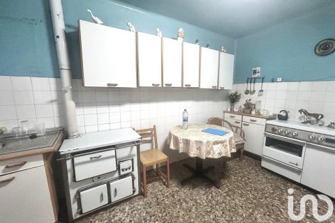 House à vendre à Velilla de San Antonio, Madrid, Espagne, 8 chambres, 180 m2 No. 153650 - photo 5