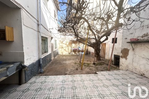 House à vendre à Velilla de San Antonio, Madrid, Espagne, 8 chambres, 180 m2 No. 153650 - photo 2