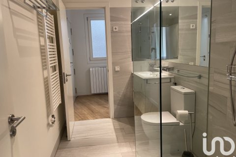 Lägenhet till salu i Barcelona, Spanien 2 sovrum, 88 kvm. Nr. 153646 - foto 8