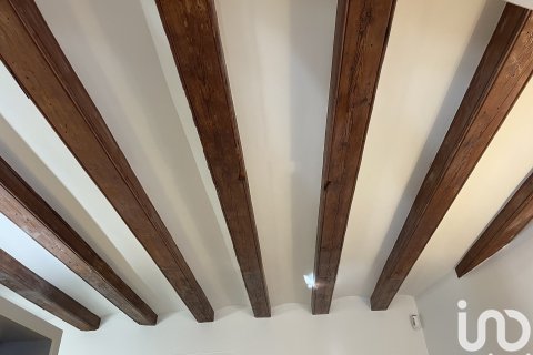 Lägenhet till salu i Barcelona, Spanien 2 sovrum, 88 kvm. Nr. 153646 - foto 18