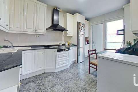 Дом в Бонависта, Таррагона, Испания 4 спальни, 392м2 №153647