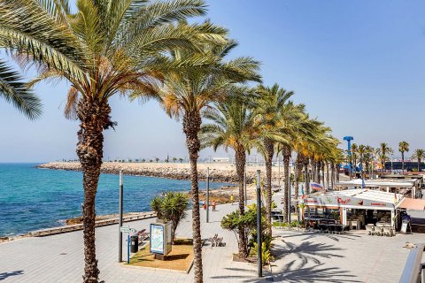 Huoneisto myytävänä Torrevieja, Alicante, Espanja, 2 makuuhuonetta, 85 m2 No. 112378 - kuva 12