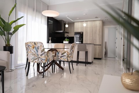 Bungalow in vendita Pilar de la Horadada, Alicante, Spagna 3 camere da letto, 75 mq. N° 112373 - foto 6