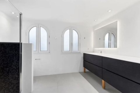 Villa till salu i Mallorca, Spanien 5 sovrum, 337 kvm. Nr. 143771 - foto 18