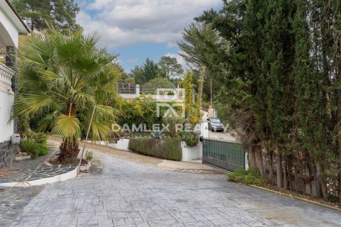 House à vendre à Lloret de Mar, Girona, Espagne, 8 chambres, 306 m2 No. 177212 - photo 8