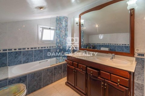 House à vendre à Lloret de Mar, Girona, Espagne, 8 chambres, 306 m2 No. 177212 - photo 23
