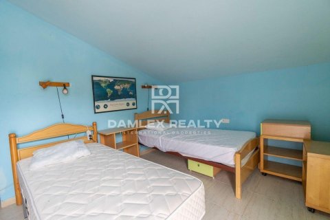 House à vendre à Lloret de Mar, Girona, Espagne, 8 chambres, 306 m2 No. 177212 - photo 27