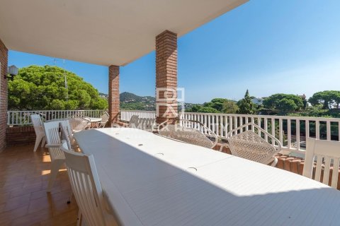 House à vendre à Lloret de Mar, Girona, Espagne, 7 chambres, 381 m2 No. 177216 - photo 7