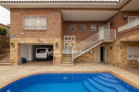 House à Lloret de Mar, Girona, Espagne 7 chambres, 381 m2 No. 177216