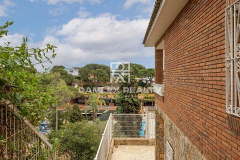 House à vendre à Lloret de Mar, Girona, Espagne, 7 chambres, 381 m2 No. 177216 - photo 23