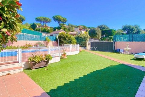 House à vendre à Calonge, Girona, Espagne, 5 chambres, 216 m2 No. 177210 - photo 2