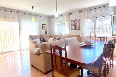 House à vendre à Calonge, Girona, Espagne, 5 chambres, 216 m2 No. 177210 - photo 5