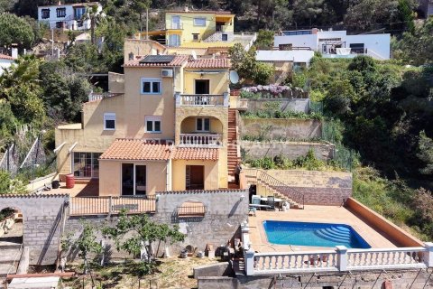 Willa w Lloret de Mar, Girona, Hiszpania 5 sypialni, 268 mkw. nr 177213 – zdjęcie 3