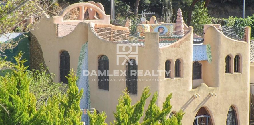 Villa à Lloret de Mar, Girona, Espagne 5 chambres, 300 m2 No. 177214