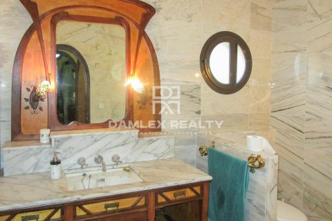 Villa à vendre à Lloret de Mar, Girona, Espagne, 5 chambres, 300 m2 No. 177214 - photo 13