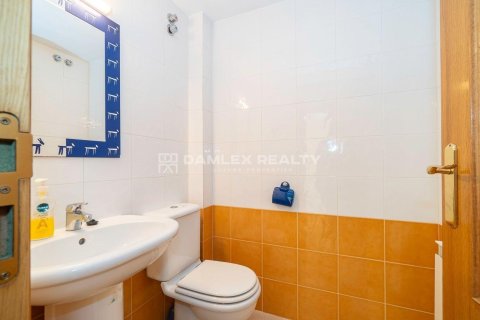 Villa à vendre à Platja D'aro, Girona, Espagne, 4 chambres, 238 m2 No. 177215 - photo 10