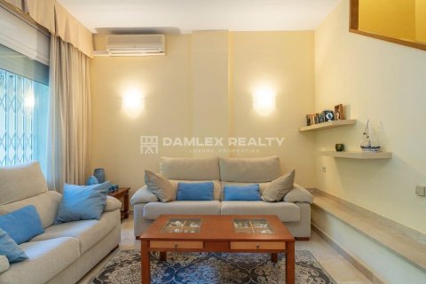 Villa à vendre à Platja D'aro, Girona, Espagne, 4 chambres, 238 m2 No. 177215 - photo 7