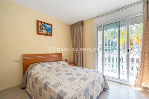 Villa à vendre à Platja D'aro, Girona, Espagne, 4 chambres, 238 m2 No. 177215 - photo 21