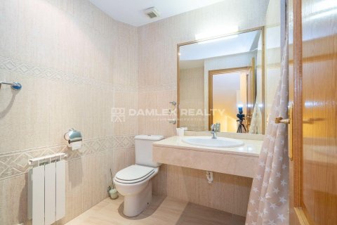 Villa à vendre à Platja D'aro, Girona, Espagne, 4 chambres, 238 m2 No. 177215 - photo 20