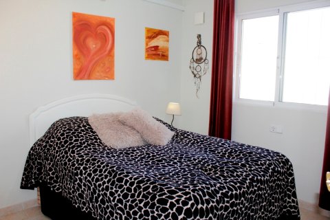 Villetta a schiera in vendita a Villamartin, Alicante, Spagna 3 camere da letto, 81 mq. N° 155207 - foto 13