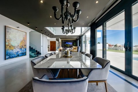 Продажа виллы в Финестрат, Аликанте, Испания 7 спален, 657м2 №119813 - фото 22