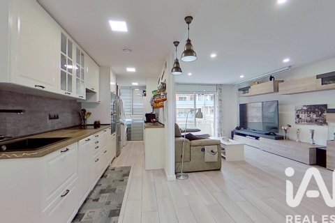 Huoneisto Vilanova i la Geltru, Barcelona, Espanja 2 makuuhuonetta, 85 m2 No. 152513