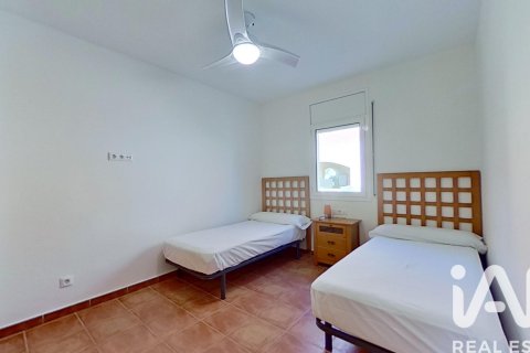 Dom w Roda de Berà, Tarragona, Hiszpania 4 sypialnie, 296 mkw. nr 152512 – zdjęcie 17