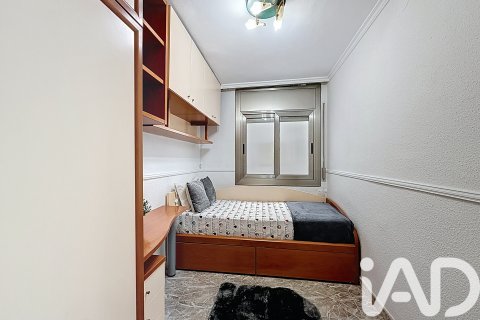 Lägenhet till salu i Barcelona, Spanien 4 sovrum, 93 kvm. Nr. 152510 - foto 18