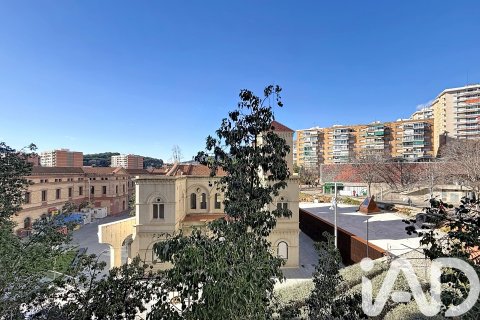 Lägenhet till salu i Barcelona, Spanien 4 sovrum, 93 kvm. Nr. 152510 - foto 6