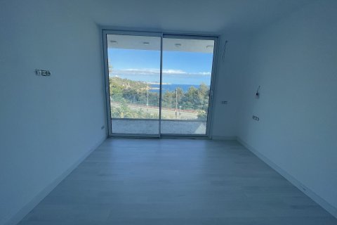 Hus till salu i Sant Antoni de Calonge, Girona, Spanien 5 sovrum, 450 kvm. Nr. 148387 - foto 23