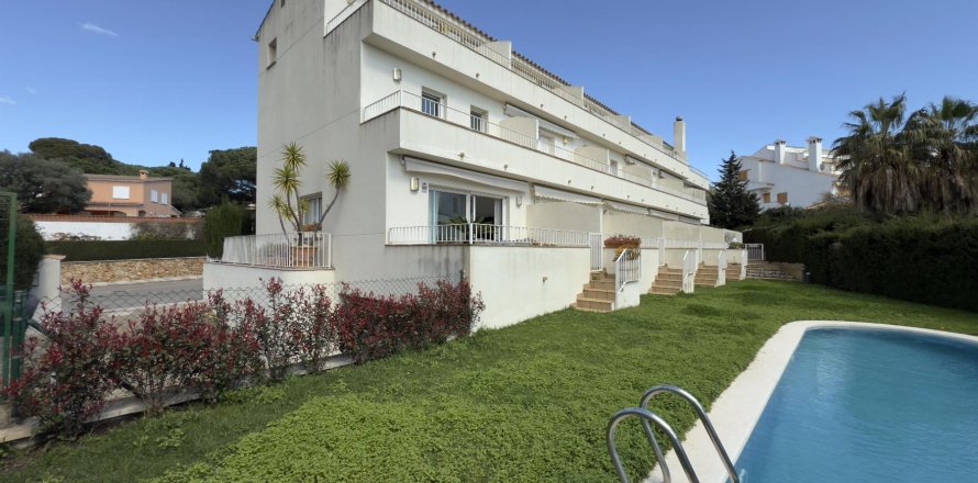 Casa a S'Agaro, Girona, Spagna 3 camere da letto, 159 mq. N° 148386