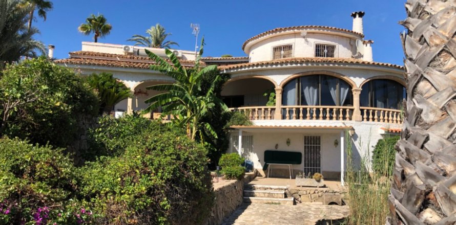 Villa Calpe, Alicante, Spagna 16 camere da letto, 356 mq. N° 137491