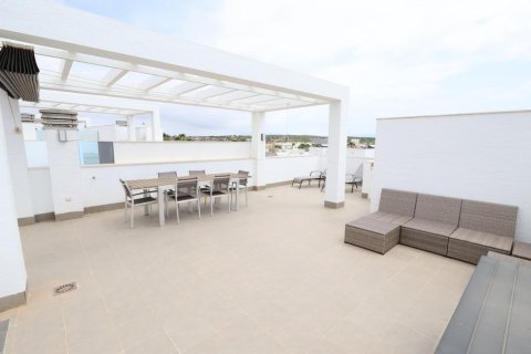 Bungalow w Guardamar del Segura, Alicante, Hiszpania 2 sypialnie, 77 mkw. nr 189828 – zdjęcie 15