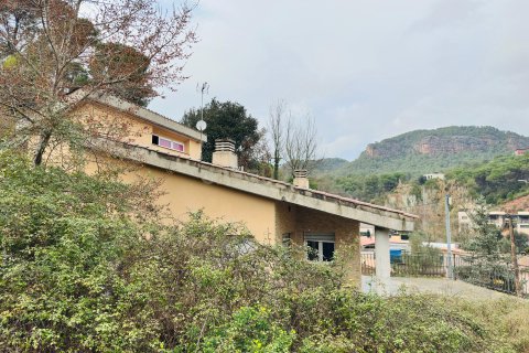 House à vendre à Vacarisses, Barcelona, Espagne, 3 chambres, 220 m2 No. 166994 - photo 3