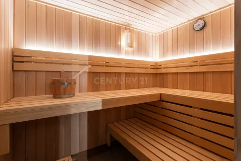 House for sale in Barcelona, Spain 7 bedrooms, 802 sq.m. No. 166997 - photo 15