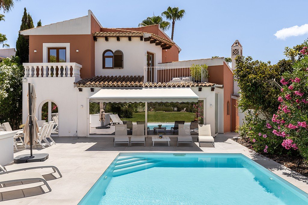 Villa i Santa Ponsa, Mallorca, Spanien 3 sovrum, 200 kvm. Nr. 148162