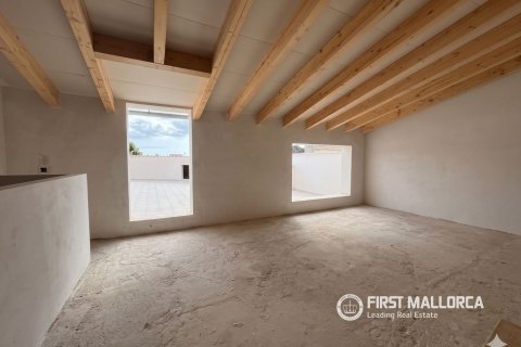 Kaupunkipientalo myytävänä Pollenca, Mallorca, Espanja, 4 makuuhuonetta, 347 m2 No. 177321 - kuva 20