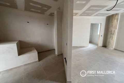 Kaupunkipientalo myytävänä Pollenca, Mallorca, Espanja, 4 makuuhuonetta, 347 m2 No. 177321 - kuva 14