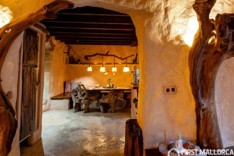 Finca vuokrattavana Montuiri, Mallorca, Espanja, 3 makuuhuonetta, 390 m2 No. 177318 - kuva 23